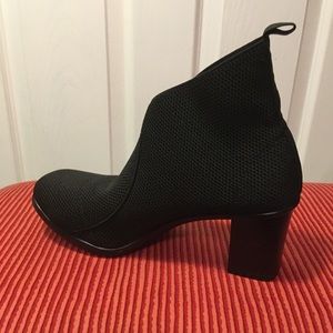 Vivanz Ankle Boot